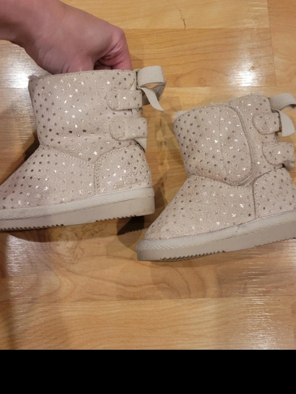 Baby Faux Fur Winter boots Tan Gold Stars Size 4